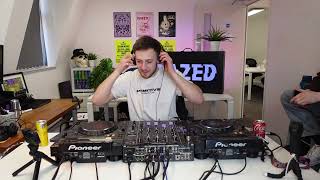 Dazed Muzic | In The Office With: Eloquin