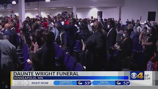 Hundreds attend funeral service for Daunte Wright