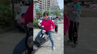 Funny mom |  #funny #comedy #viral #funnyvideo #youtubeshorts #funnyvideos #funnyshorts #shorts