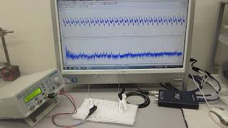 低周波の共振現象と、高周波の非線形現象をコントロールする超音波制御実験