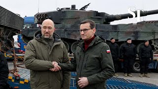 Ukraine receives first shipment of Leopard tanks