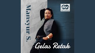 Gelas Retak