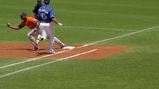 HOU@TOR: Carter uses his bare hand to recover bobble