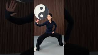 #kungfu #traditionaltaichi #dancefitness #dance #taichiclass #martialarts #taichi #yogadance #wushu