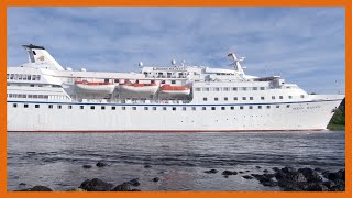 Vorbeifahrt des Kreuzfahrtschiffs OCEAN MAJESTY im Nord-Ostsee-Kanal