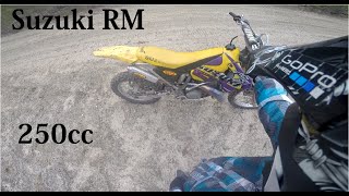 Testissä Suzuki RM 250