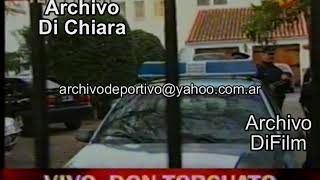 Carlos Menem preso - 4 horas desde que el ex Presidente quedo detenido 2001 V-12232 DiFilm