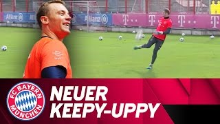 Manuel Neuer's Keepy-Uppy Skills | FC Bayern Training