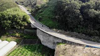 紀ノ川広域農道を走るバイクをドローン空撮