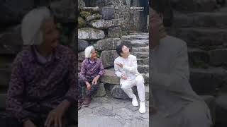 你見過這麼可愛的玉先生嗎?母親節在壺鎮巖下遇到95歲的老奶奶，老奶奶邀請玉先生到家裏坐坐，李玉剛要常來。少奶奶錸了微博2022.05.09