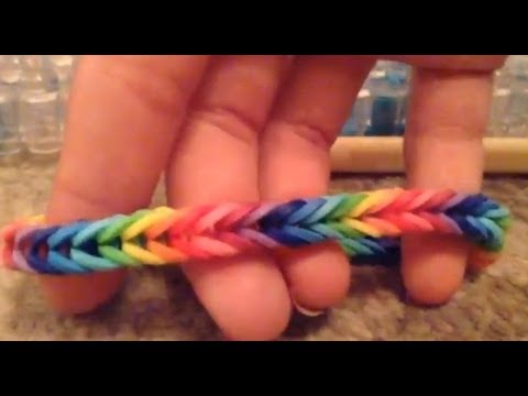 How to make a fishtail rainbow loom bracelet How to make a fishtail rainbow loom bracelet