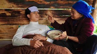 CEO Trieu Khang fell seriously ill in the deep forest and was saved by an elderly single woman.