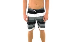 Volcom Men's Maguro Stripe Boardshort | SwimOutlet.com