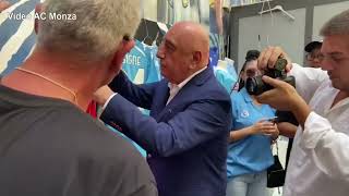 Napoli-Monza, Galliani fa visita al murales di Diego Armando Maradona