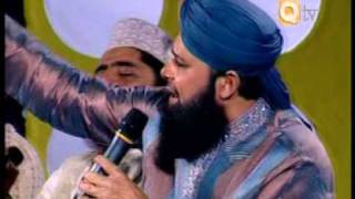 Jese Mere Sarkar Hain -World Famous SanaKhwaan - Owais Raza Qadri - Mehfil Apiya welfare 2007