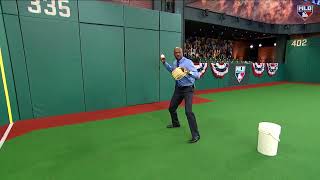 Harold demos relay throws
