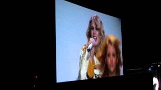 YOU BELONG WITH ME: FEARLESS TOUR 2009