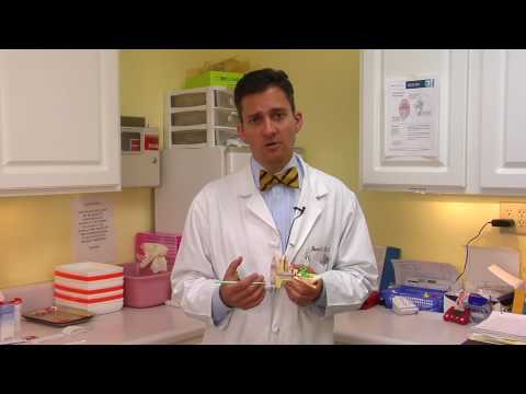 Ear & Sinus Problems : How to Flush Out Ear Wax Ear & Sinus Problems : How to Flush Out Ear Wax