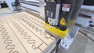 Thermwood CabinetShop 43 Making Wineracks at Smart Door and Cutting in Canada