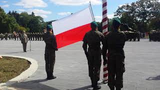 Święto Wojska Polskiego Chełm 2017 - uroczyste wciągnięcie flagi na maszt.