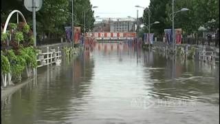 辽宁遭双台风暴雨袭击多辆列车停运山海关车站被淹