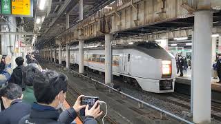 651系OM201編成 特急スワローあかぎ1号 上野駅発車シーン(ミュージックホーンあり)