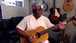 🎸 Blues Chronicles #1: Blind Lemon Jefferson - Guitar History Lesson - Reverend Robert Jones