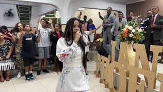 TEM FOGO NOS OLHOS🔥🔥 A IGREJA FOI CHEIA🙌🏻-Ruth Martins