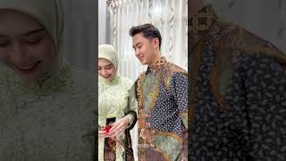 Set kebaya couple🫶🏻✨ #kebaya #outfitkondangan #dressootd #wedding #inspirasioutfit #fashionstyle