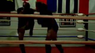 World Muay Thai vs Muay Thai Academy Sparring, Gary vs Sheldon