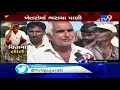 porbandar farmers depressed as fields in madhavpur ghed left waterlogged tv9gujaratinews