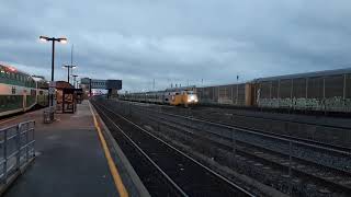 VIA 920 AT OSHAWA (DEC 1/18)