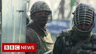 Kashmir: Indian Army accused of torture - BBC News