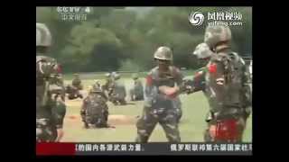 China special forces training with burning explosives !中国特种兵炸药包传递训练