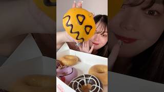 ハロウィンクリスピークリームドーナツがうまうま！！ #アラサー女子 #mukbang #food #クリスピークリームドーナツ