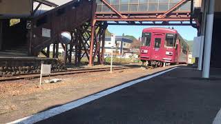 長良川鉄道　郡上八幡駅入線