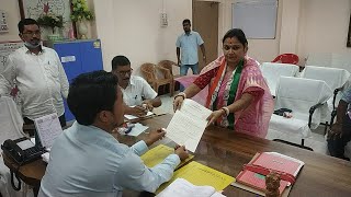 Tangsalo Nomination Yapharkha 57 Jubarajnagar Achaukthaini Congress Bodolni Batainai Susmita Debnath