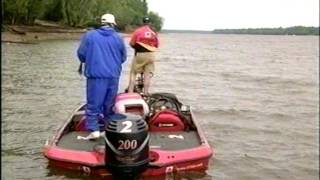 2000 FLW -- Mississippi River Part 1