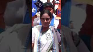 দশ হাতে জনমুখী প্রকল্প, Sealdah স্টেশনে Mamata Banerjee র সাজে সমর্থক #shorts