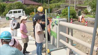 豪雨被害で川幅を拡張･･･架け替えた橋を児童が装飾　福岡・東峰村