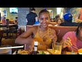 applebee s review with bria and sabrina