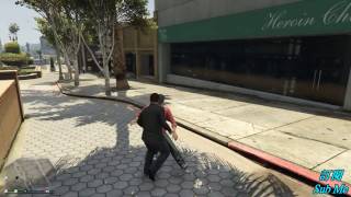 【天空葡萄園】GTA5 Funny 有趣短片 # 找路人打架 , 他跟我拚了