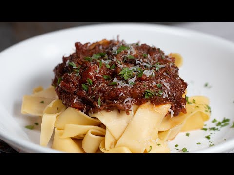 Recipe for short rib ragù from Tasty