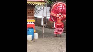 PULLURKAALI THEYYAM