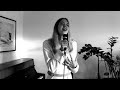 Easy on me (COVER Adele)- Mia Leign