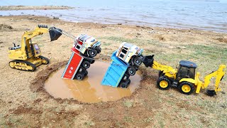 Double Truck Dumper Accident Highway Pulling Out Two Jcb And Jcb Bulldozer ? Cartoon jcb | CS Toy