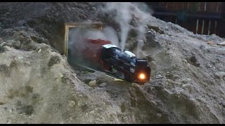 Railking Steam Locomotive Model in Action 10