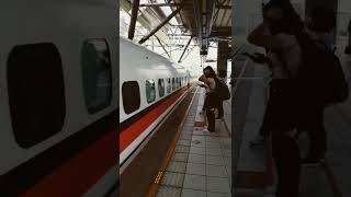 #highspeedtrain #taiwan #usa #travelvlog #美國 #台灣 #高鐵  #旅行