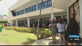 Customers face long lines as Ross reopens in Hawaii