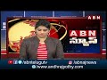 పంటకు నిప్పుపెట్టి... రైతు నిరసన farmer protests by setting up fire to crops abn telugu